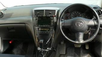 2004 Toyota Caldina Photos