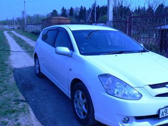2004 Toyota Caldina Wallpapers