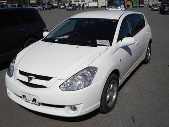 2004 Toyota Caldina Pictures