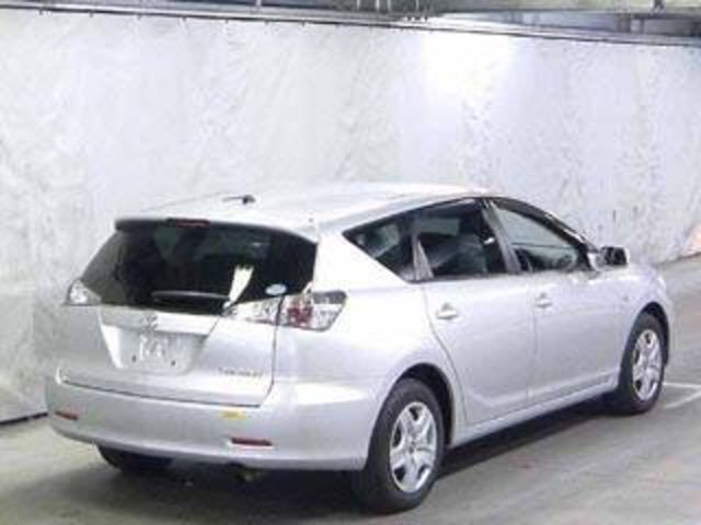 2005 Toyota Caldina