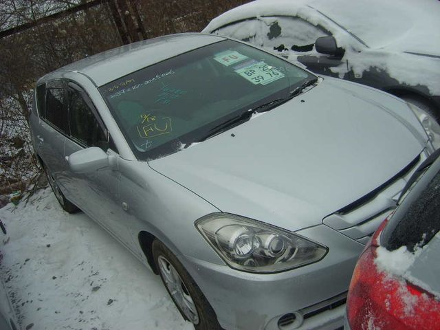 2005 Toyota Caldina