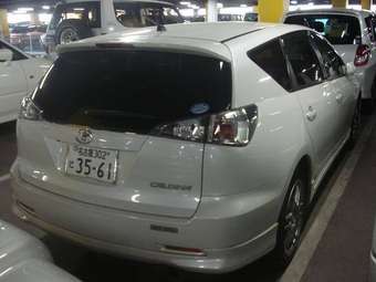 2005 Toyota Caldina Photos