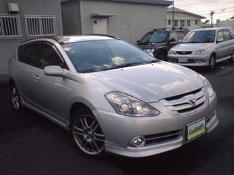 2005 Toyota Caldina Pictures