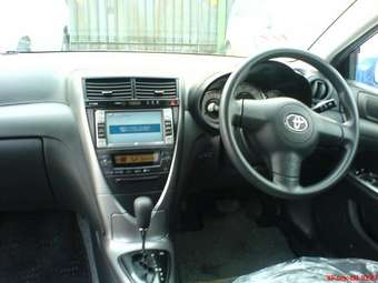 2005 Toyota Caldina Pics