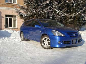 2005 Toyota Caldina Photos