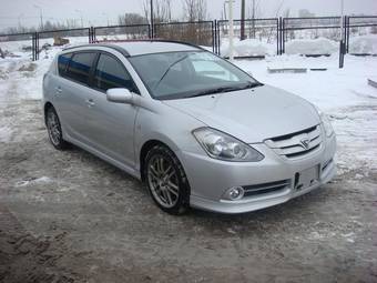 2005 Toyota Caldina Pictures