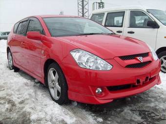 2005 Toyota Caldina Photos