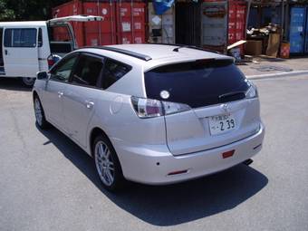 2005 Toyota Caldina Pictures