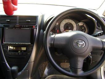 2005 Toyota Caldina Photos