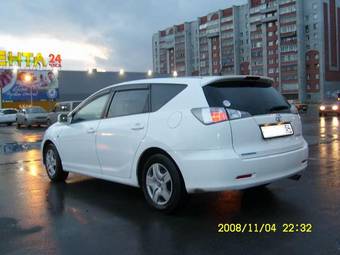 2005 Toyota Caldina Pictures