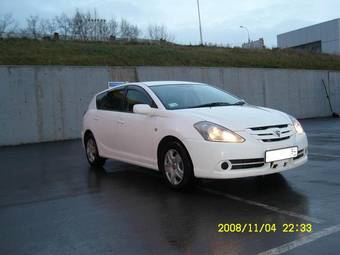 2005 Toyota Caldina Photos