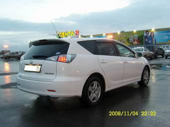 2005 Toyota Caldina Images