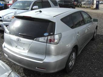 2005 Toyota Caldina Pictures