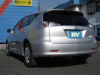 2005 Toyota Caldina Pictures