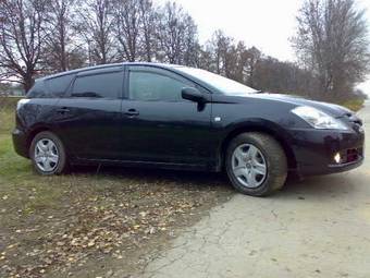 2005 Toyota Caldina Pictures