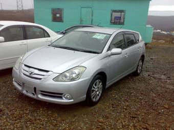 2005 Toyota Caldina Photos
