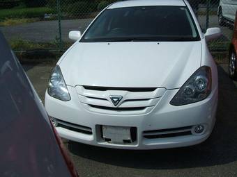 2005 Toyota Caldina Photos