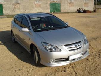 2005 Toyota Caldina Photos