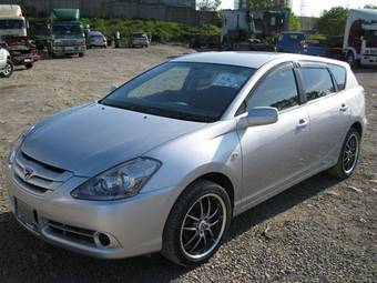 2005 Toyota Caldina Pictures