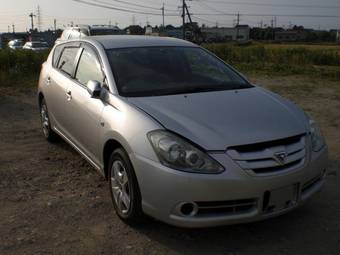 2005 Toyota Caldina Pictures