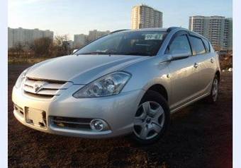 2005 Toyota Caldina Pics