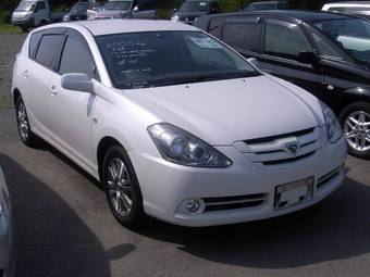 2005 Toyota Caldina Pictures