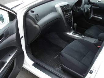 2005 Toyota Caldina Photos