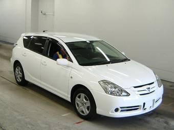 2005 Toyota Caldina Pictures