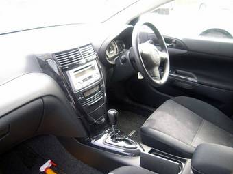 2005 Toyota Caldina Images