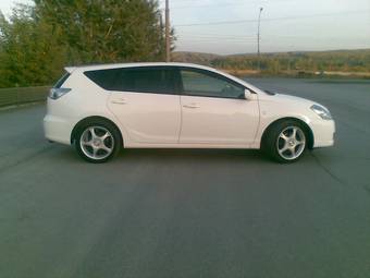 2005 Toyota Caldina Photos