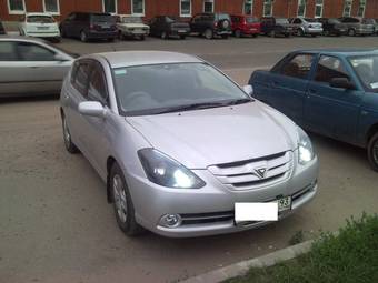 2005 Toyota Caldina Pictures