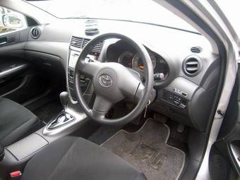 2006 Toyota Caldina Images