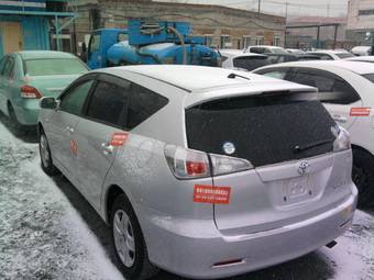 2006 Toyota Caldina Photos