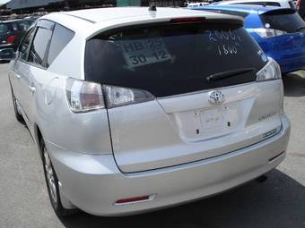 2006 Toyota Caldina Photos