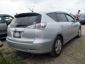 2006 Toyota Caldina Pictures