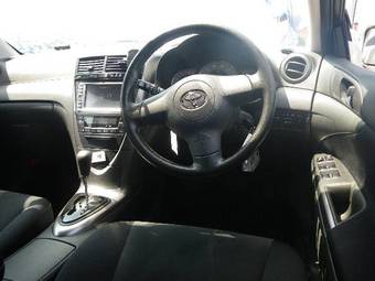 2006 Toyota Caldina Photos