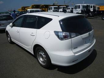 2006 Toyota Caldina Photos