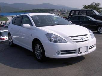 2006 Toyota Caldina Photos