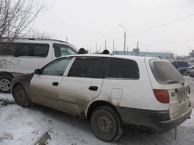 1995 Toyota Caldina Van