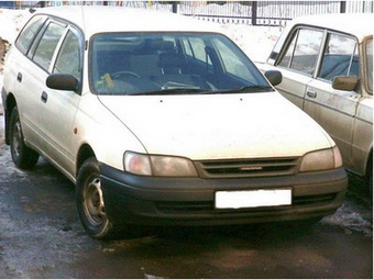 1997 Toyota Caldina Van