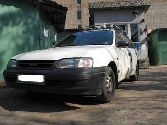 1997 Toyota Caldina Van