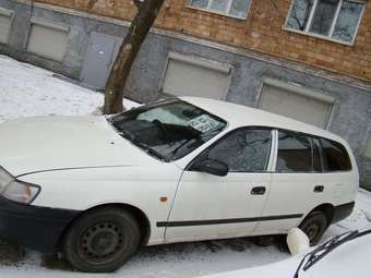 Toyota Caldina Van