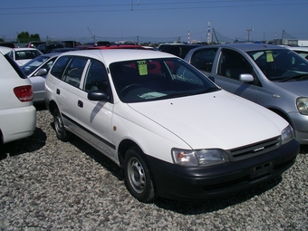 2000 Toyota Caldina Van