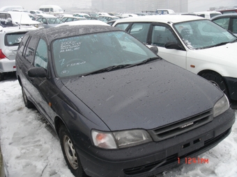 2000 Toyota Caldina Van