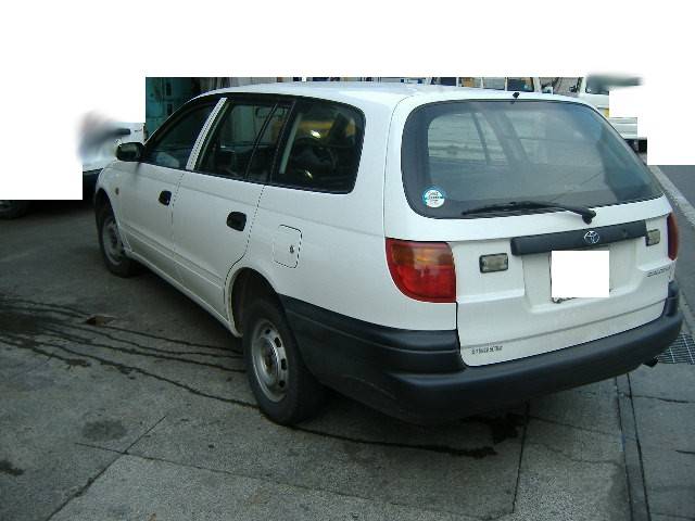 2000 Toyota Caldina Van