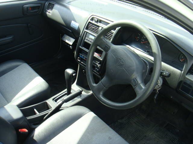 2000 Toyota Caldina Van