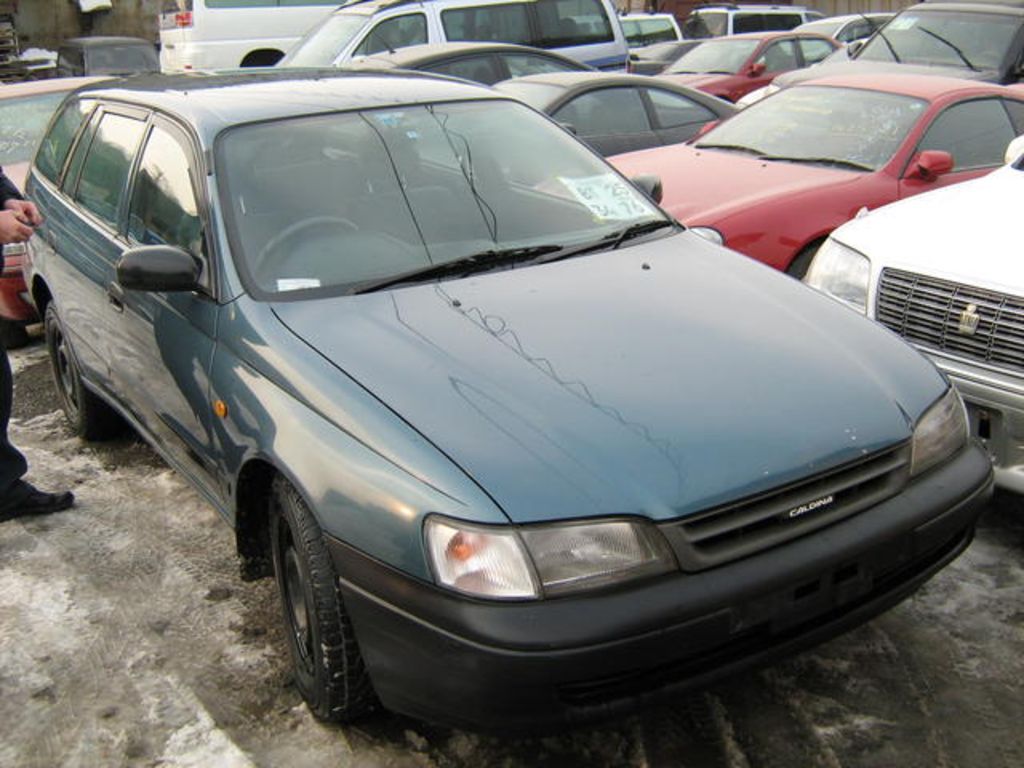 2000 Toyota Caldina Van