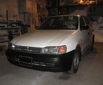 2001 Toyota Caldina Van