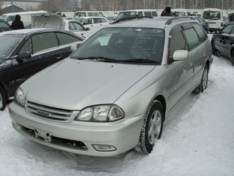 2001 Toyota Caldina Van