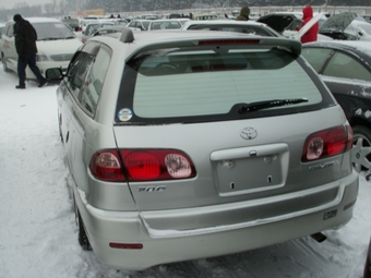 Caldina Van